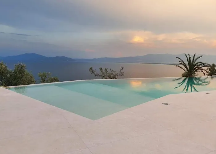 Alba Ocean View Luxury Residence