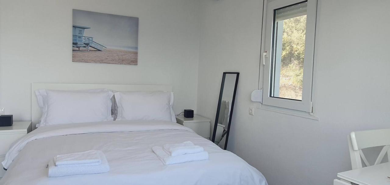 Alba Ocean View Luxury Néa Ankhíalos